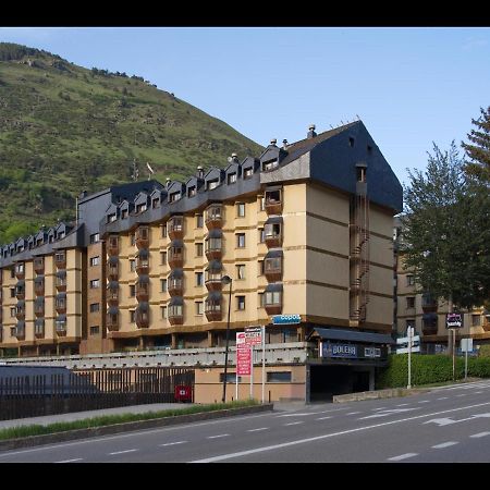 Audeth De Alma De Nieve Apartment Vielha Luaran gambar