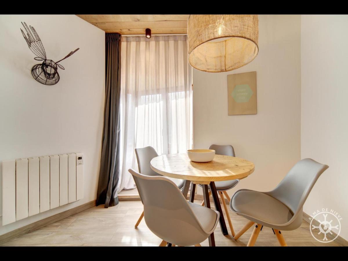 Audeth De Alma De Nieve Apartment Vielha Luaran gambar