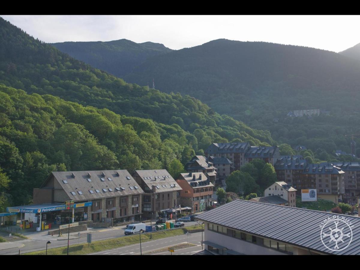 Audeth De Alma De Nieve Apartment Vielha Luaran gambar
